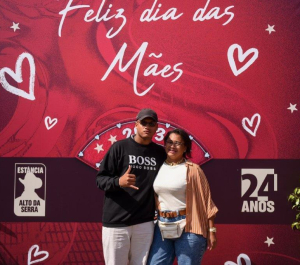 BOI NO ROLETE DIA DAS MÃES
